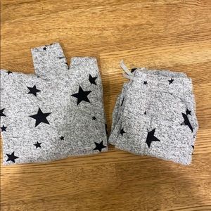 gap star track suit set
